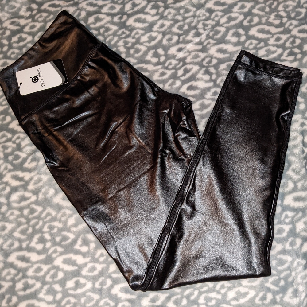 athletic leggings